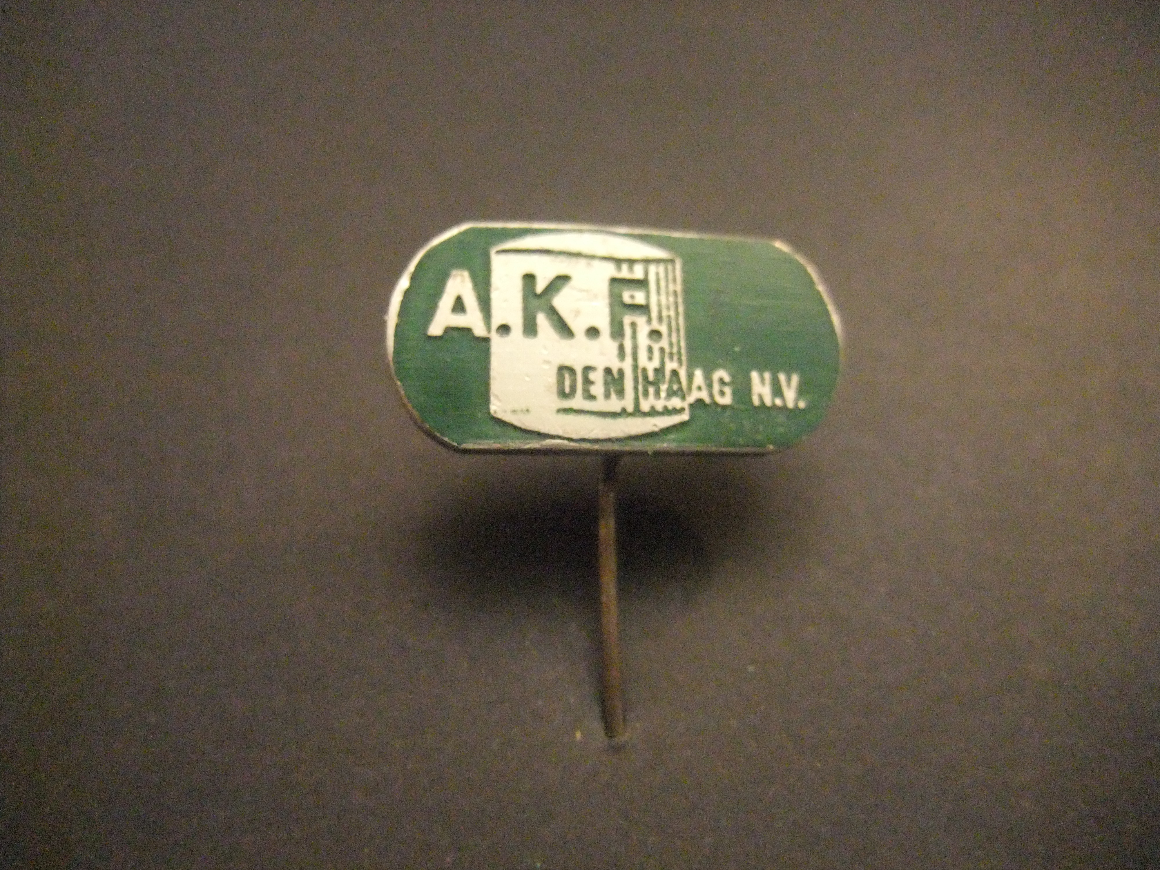 A.K.F. Den haag, (later verhuist naar Goes)  Apparaten- en Ketelfabriek)
